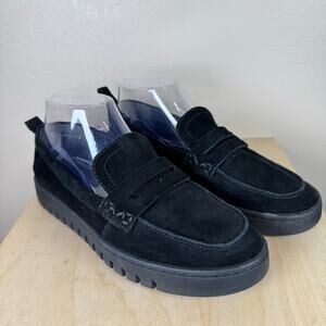 Women’s Vionic Uptown Loafer Black Suede Size 7